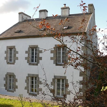 Ar Presbital Koz Saint-Thegonnec Loc-Eguiner Bagian luar foto